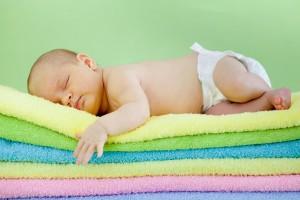 Какви памперси са по-добри за новородените: изберете правилно памперсите!