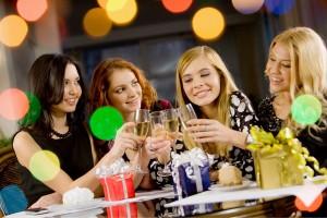 Bachelorette-Party-Wettbewerbe: 8 lustige Party-Ideen