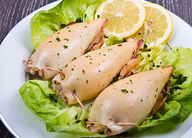 Zubereitung von gefüllten Tintenfischen: 4 Rezepte für köstliche Gerichte