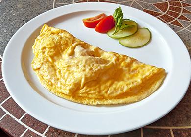 Ang mga steamed omelet