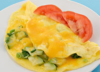 Lush omelet sa multicooker  nakamamanghang mga recipe ng omelet