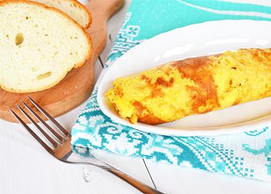 Pagluluto ng pinirito na itlog at omelet sa Pranses: ang pangunahing lihim at 4 masarap na mga recipe