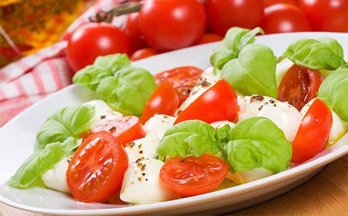 Greek salad na may mga pomodors