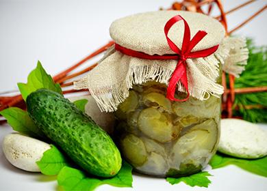 Naka-kahong Cucumber Salad