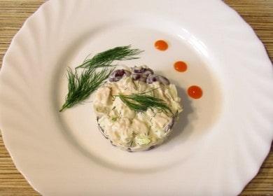 Köstlicher Salat mit geräuchertem Hähnchen und Bohnen: Schritt für Schritt Rezept mit Fotos und Videos!