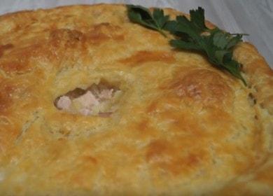 Puff pastry pie na may manok - kamangha-manghang masarap