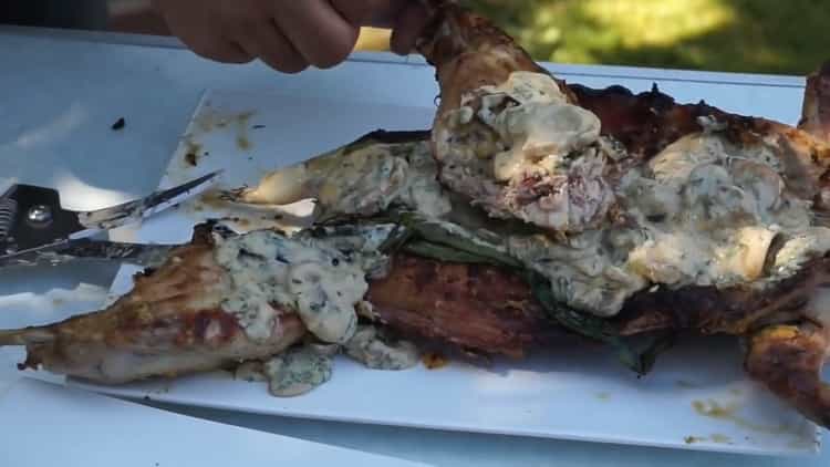 Kuneho barbecue ayon sa isang hakbang-hakbang na recipe na may larawan