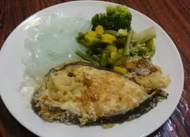 Oven inihurnong catfish steak - isang masarap na recipe para sa pagluluto