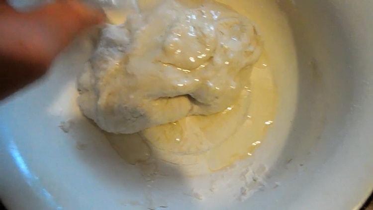 Fügen Sie Butter hinzu, um Marmeladenkuchen zu machen