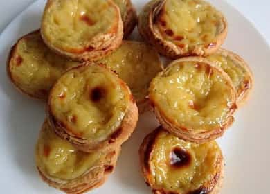 Portuguese custard puff pastry tart